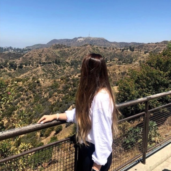 Meet your Posher, Elayne - Picture 1 of 1